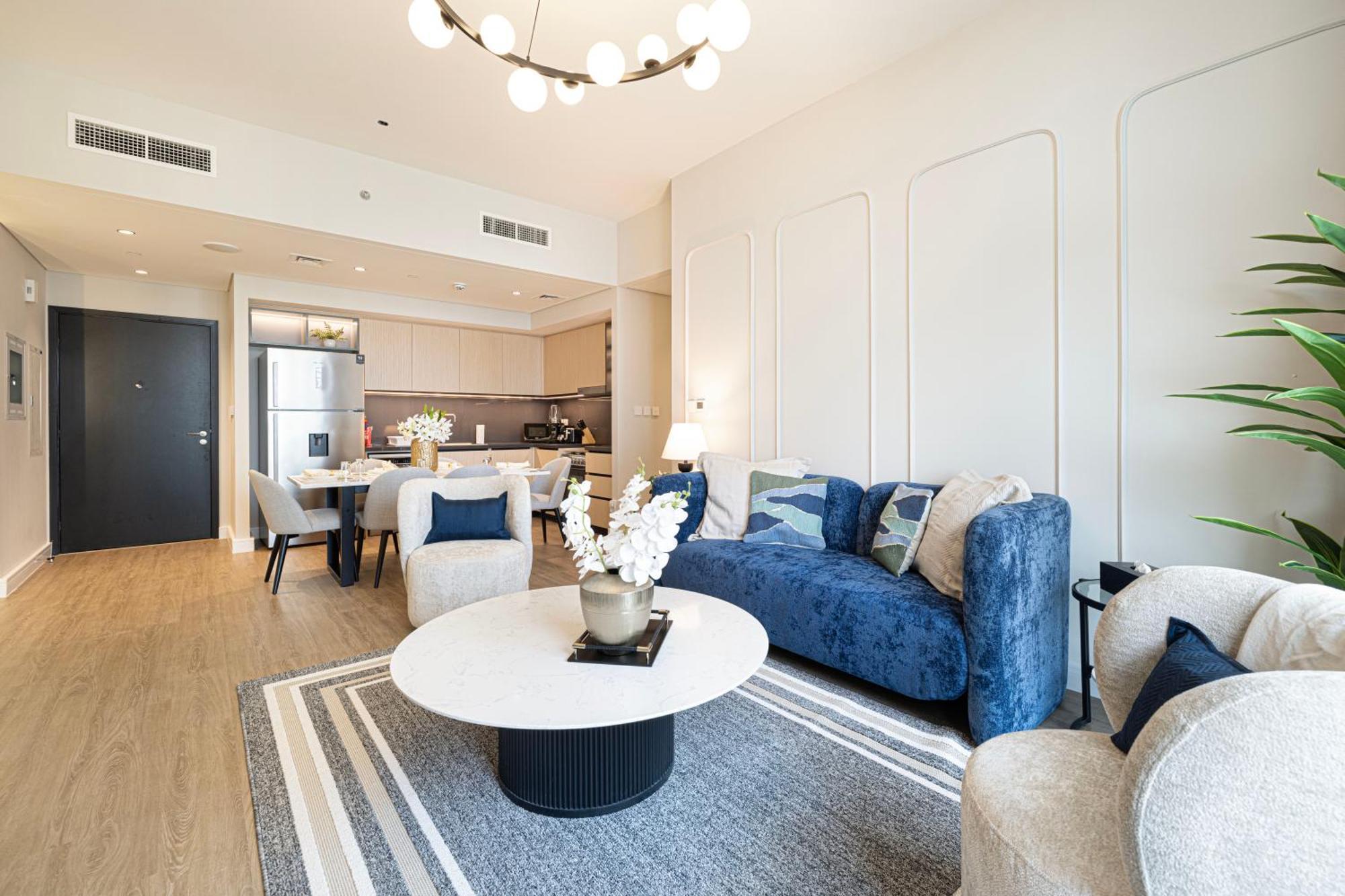 Magnificent - Luxurious 3 Bedroom With The Burj Khalifa View Apartment