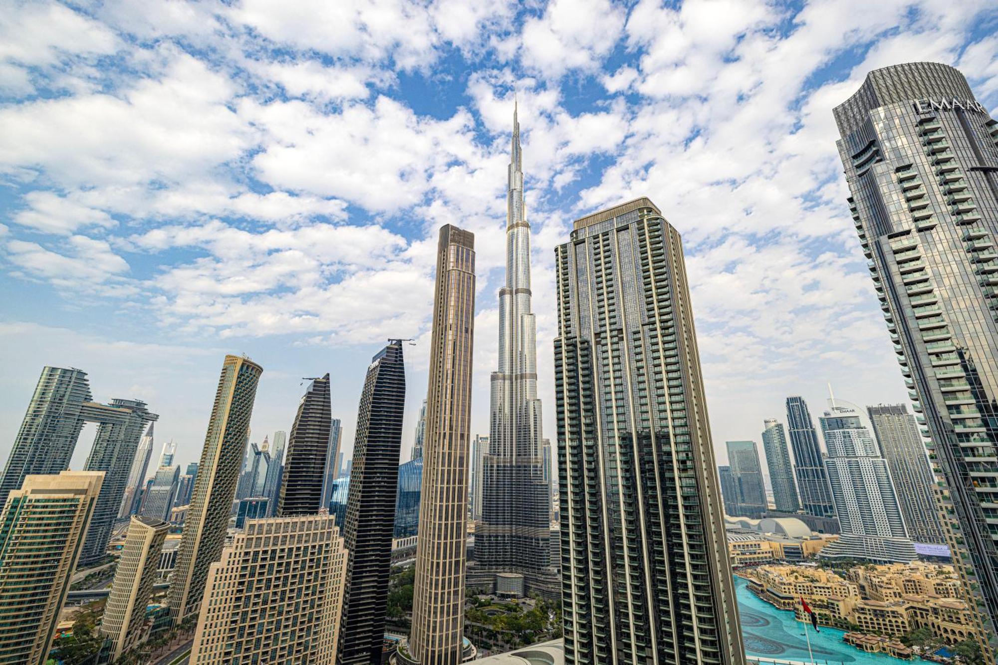 Magnificent - Luxurious 3 Bedroom With The Burj Khalifa View Dubai