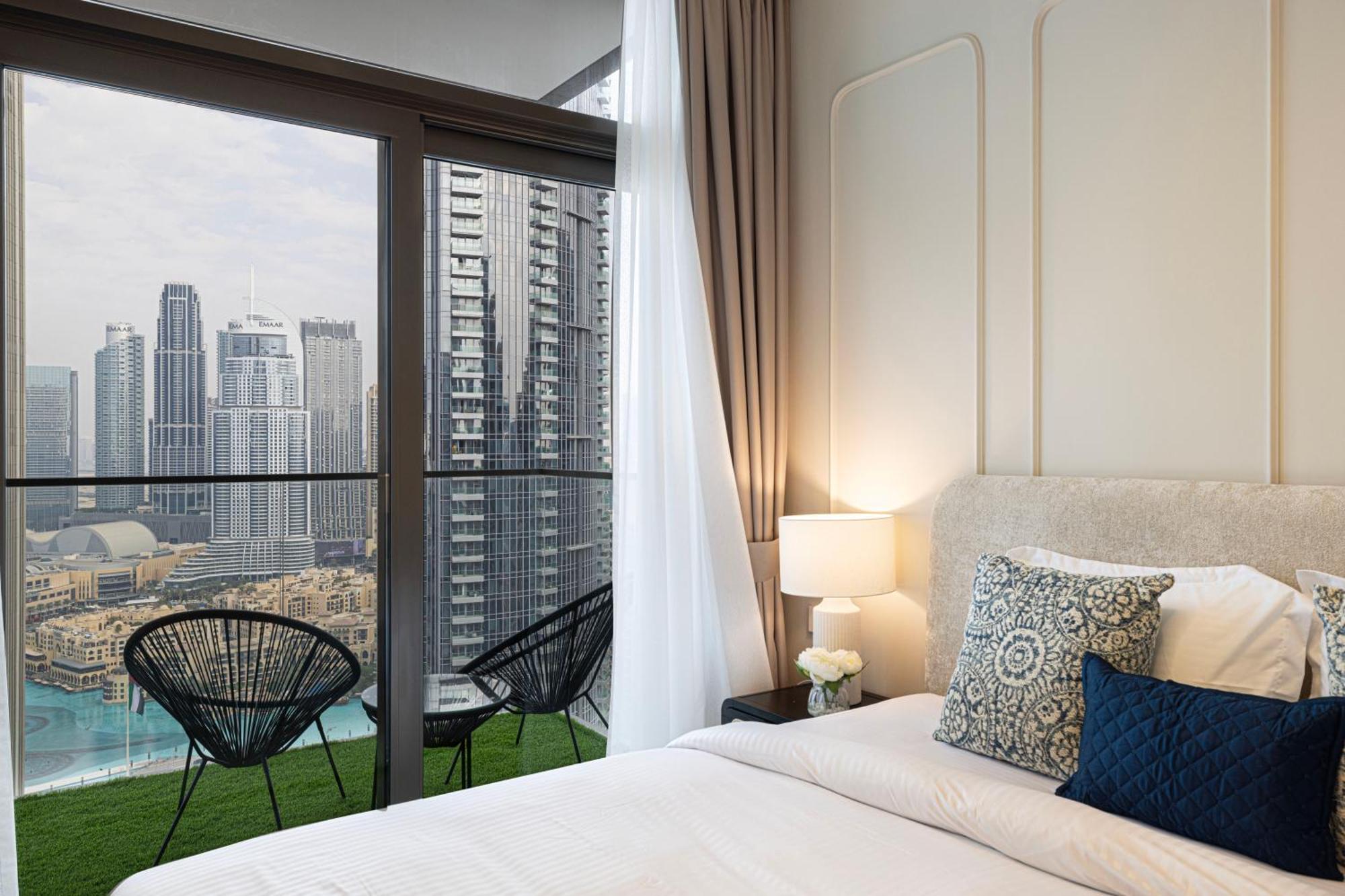 Magnificent - Luxurious 3 Bedroom With The Burj Khalifa View * Dubai