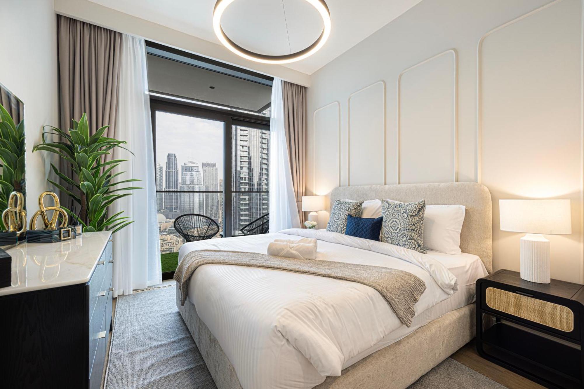 Magnificent - Luxurious 3 Bedroom With The Burj Khalifa View * Dubai