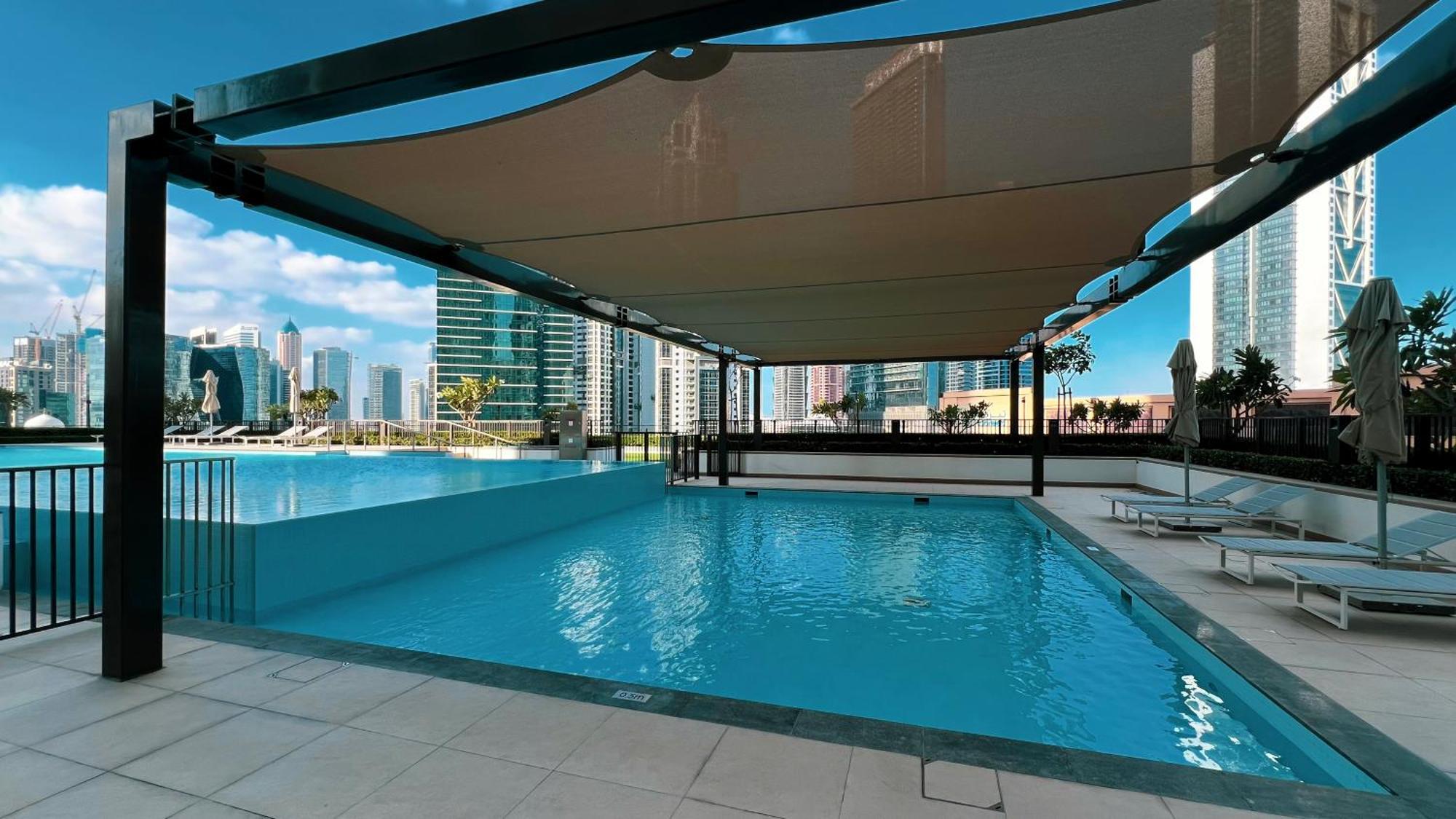 Magnificent - Luxurious 3 Bedroom With The Burj Khalifa View Dubai